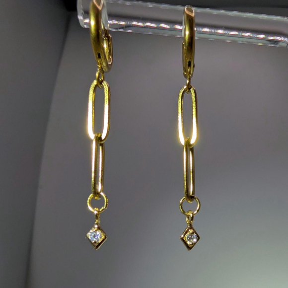Gold Tone Paperclip Chain Huggie Earrings Gold Ion-Plated Stainless Steel Hoops - Picture 3 of 12